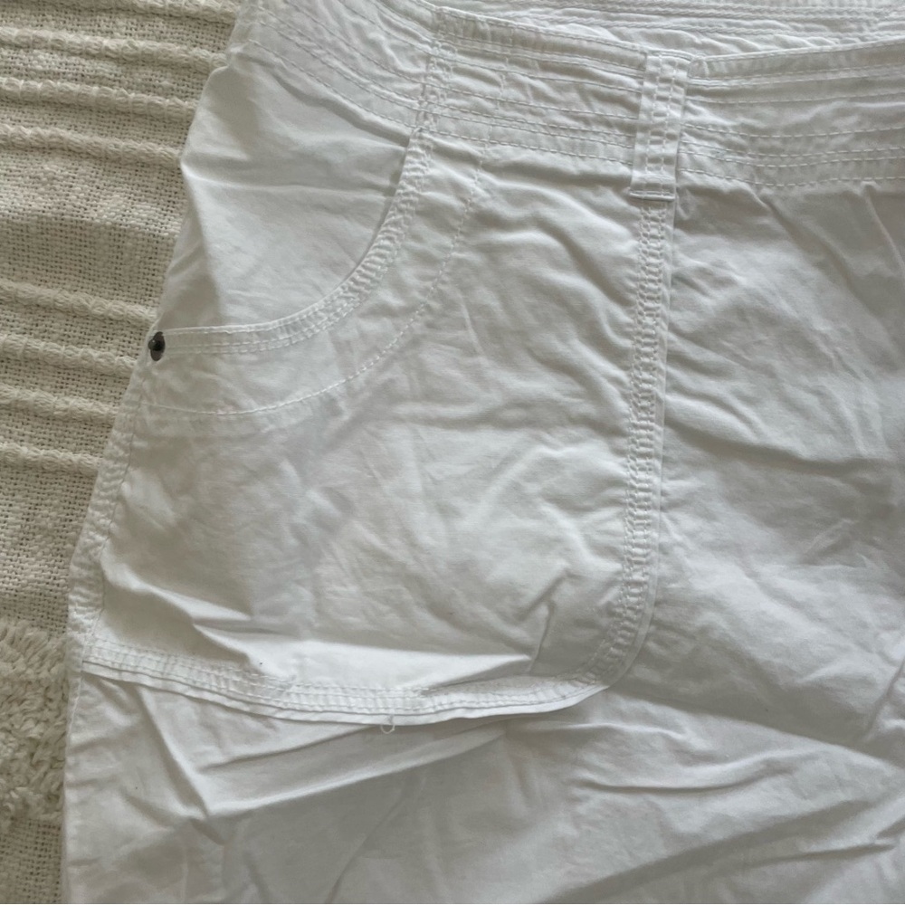 INC International Concepts Macy’s Plus Size White cargo shorts pockets size 18W - Picture 7 of 16